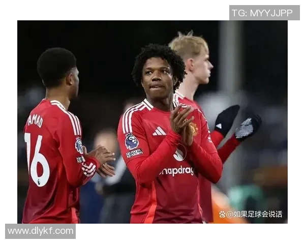 曼联引援第一把火！签下热门球员掀起热潮